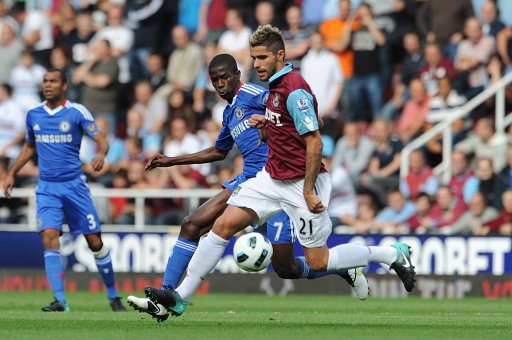  鲍文远射世界波破门,西汉姆联主场力擒切尔西