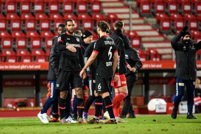  柏林赫塔攻势如潮，全面压制对手掌控局面